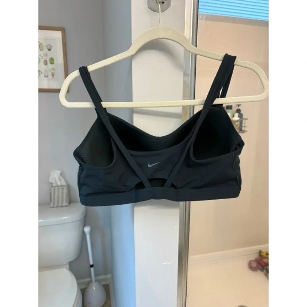 Nike Womens Dri-FIT Indy Light Support Sports Bra Gray Strappy V-Neck Size XL